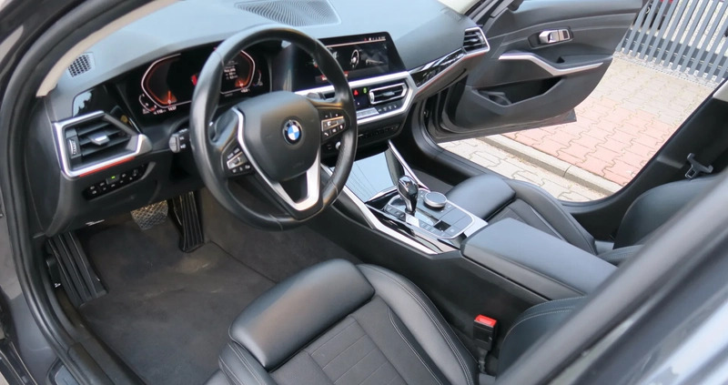 BMW Seria 3 cena 122800 przebieg: 119000, rok produkcji 2020 z Tyszowce małe 781